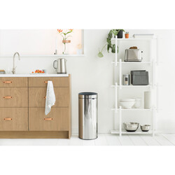 BRABANTIA - BRILLIANT STEEL NEW DOKUNMATİK ÇÖP KUTUSU 30L (1)